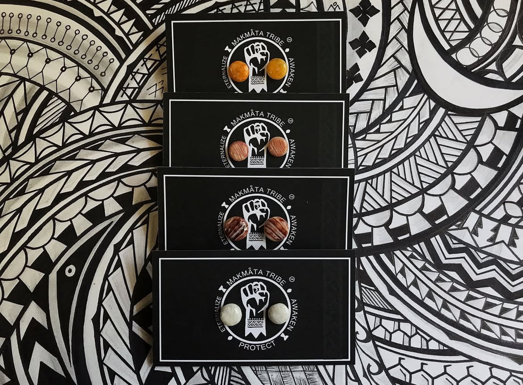 COMMISSION | SPONDYLUS EARRING STUDS